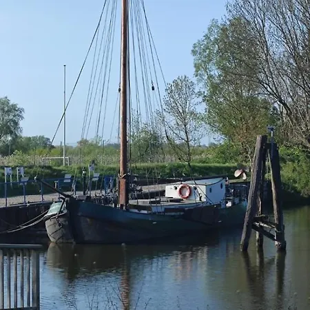 Neu! Alleweltchen Mit Balkon * Nottensdorf