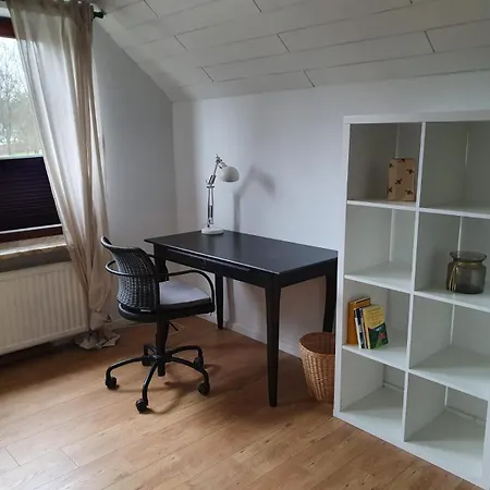 Neu! Alleweltchen Mit Balkon