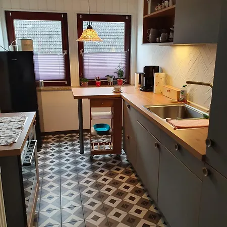 Apartmán Neu! Alleweltchen Mit Balkon *