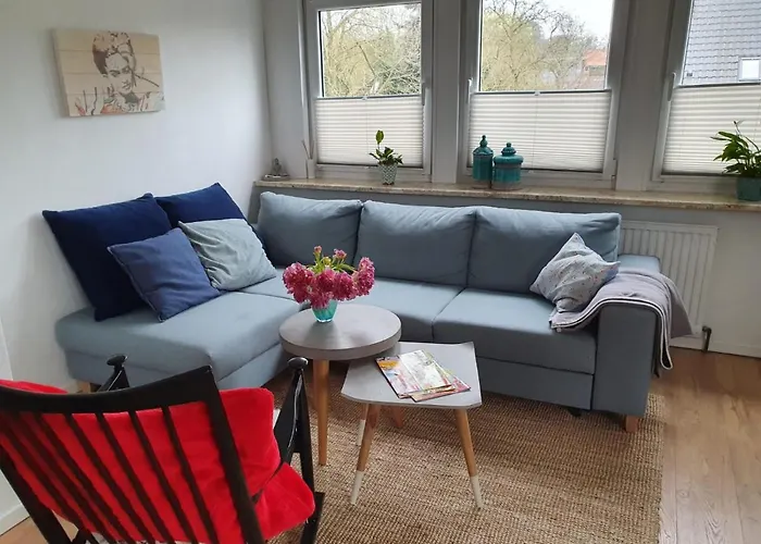 公寓 Neu! Alleweltchen Mit Balkon *