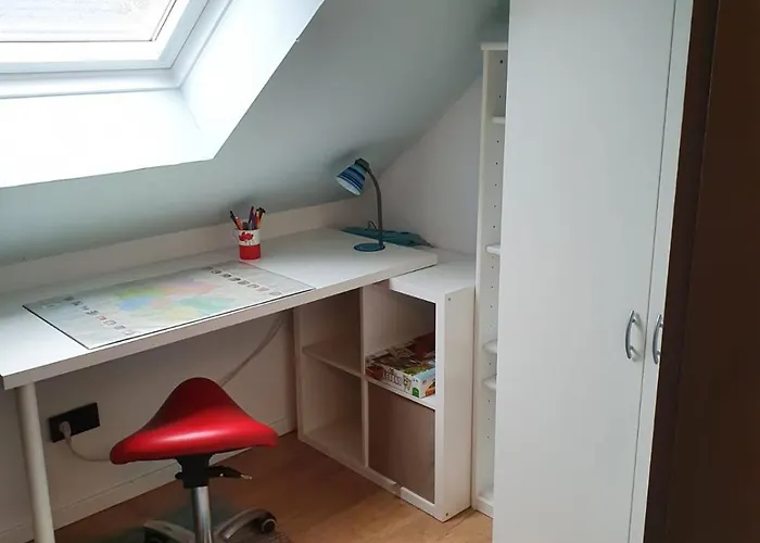 公寓 Neu! Alleweltchen Mit Balkon *