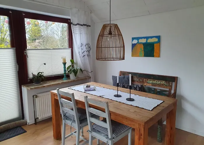 Neu! Alleweltchen Mit Balkon *